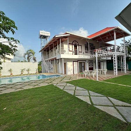 Villa Wistaria- Luxury 7Bhk Villa With Private Pool Alībāg Exteriér fotografie